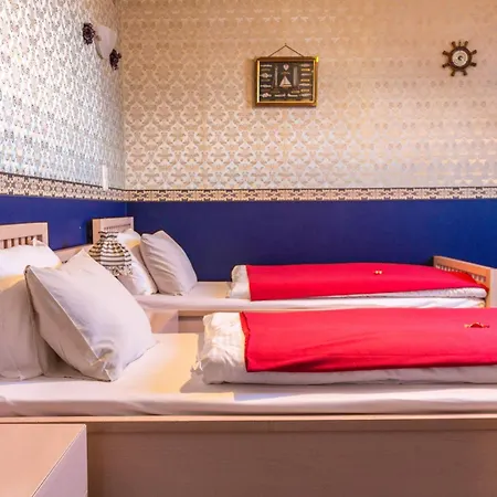 Keller Bed and breakfast Hajos
