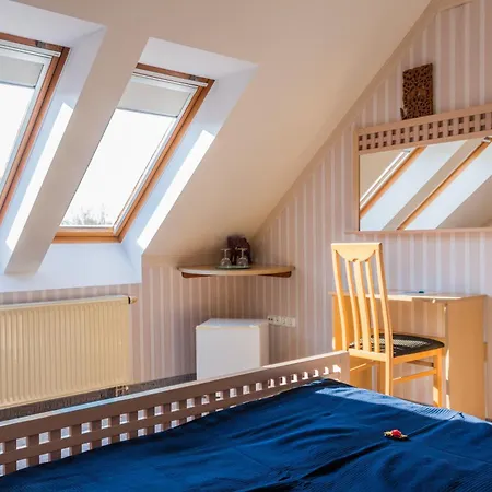 Keller Bed and breakfast 3*